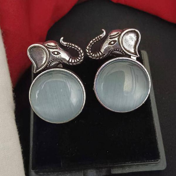 Elle Drop Stud