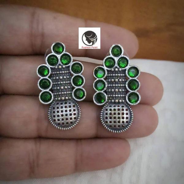 Taniya Silver Stud