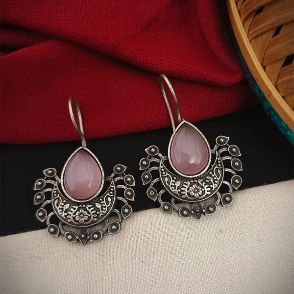 Halfmoon Hoops