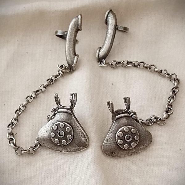 Telephone Hoops